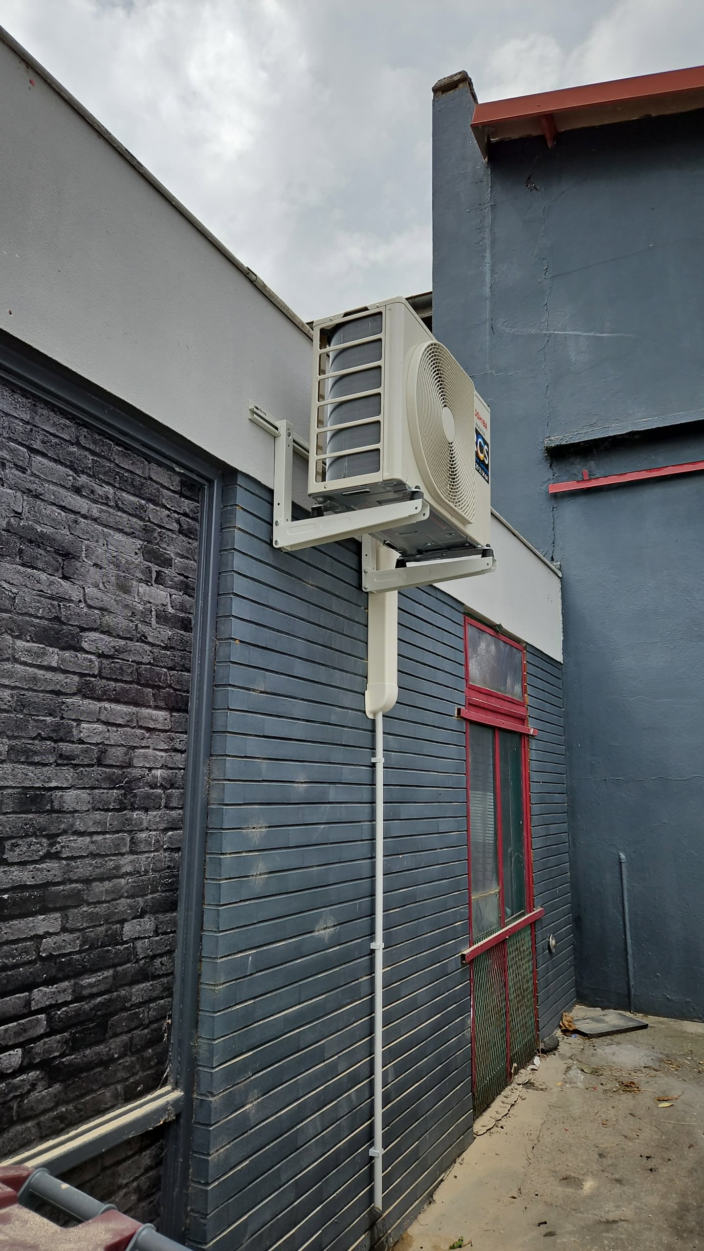 Ck4KTFNuYXBjaGF0LzEzLjQ2LjAuNTIgKFNNLUY5NDZCOyBBbmRyb2lkIDE1I0Y5NDZCWFhTNUVZRTUjMzU7IGd6aXApIFYvTVVTSFJPT00=