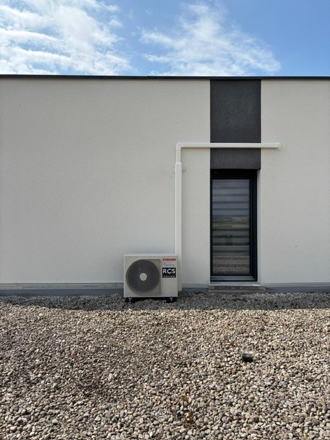 ef5ba8c3-9845-44a9-b3cc-6dac44f48370